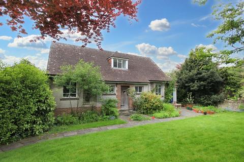 4 bedroom detached house for sale, Colhugh Street, Llantwit Major, CF61