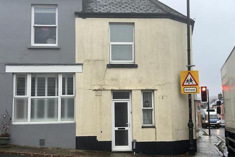 undefined, The Square, Gunnislake PL18