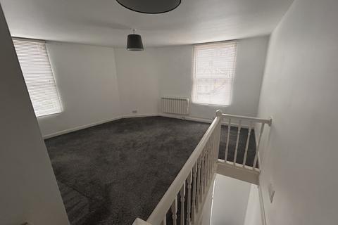 undefined, The Square, Gunnislake PL18