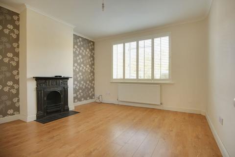 2 bedroom end of terrace house for sale, Field Lane, Teddington