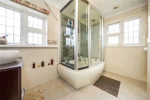 6 Holmsley Close, New Malden, KT3 6AJ