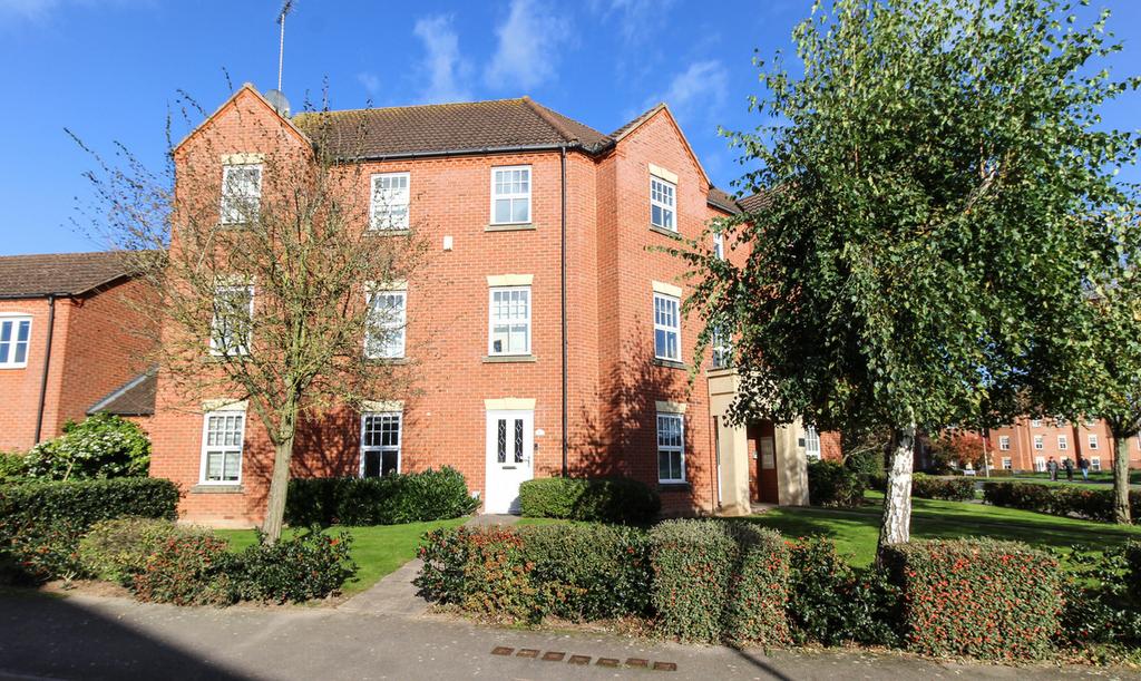 Price Close East Chase Meadow, Warwick, CV34 2 bed apartment for sale