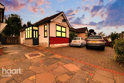 381 Aldborough Road South, Ilford, IG3 8JL