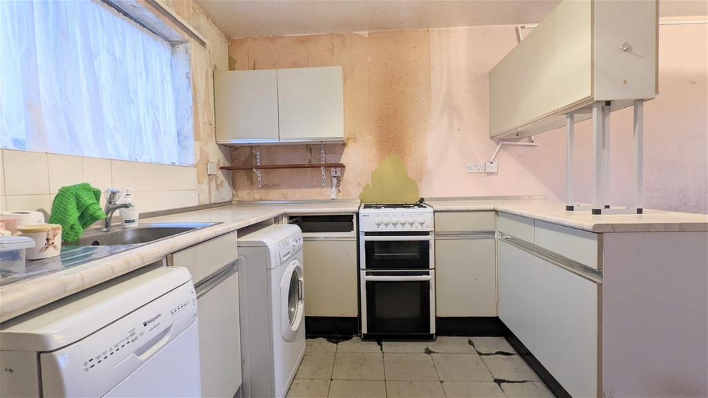 Inglewhite, Skelmersdale WN8 4 bed terraced house for sale £95,000