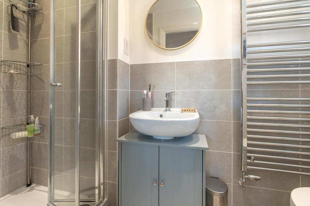 Ensuite Shower Room