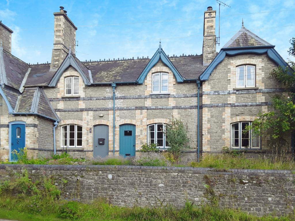 Mid Terrace Cottage