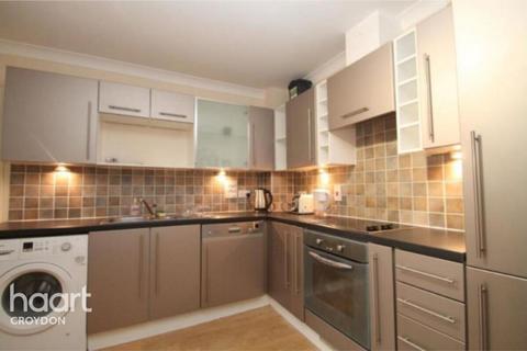 undefined, Sycamore Close, South croydon