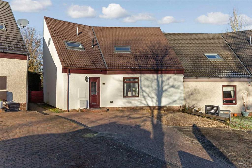 Ennerdale, Newlandsmuir, EAST KILBRIDE 4 bed end of terrace house for