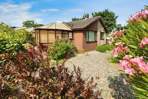 3 bedroom detached bungalow for sale, Maes Meurig, Meliden, Denbighshire LL19 8LG