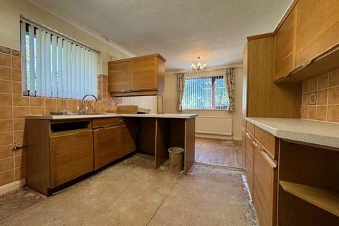 3 bedroom detached bungalow for sale, Maes Meurig, Meliden, Denbighshire LL19 8LG