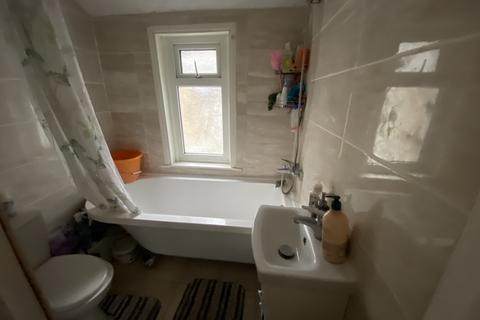 72 Rainham Road, Chatham, ME5 7EL