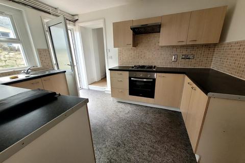 2 bedroom apartment to rent, Clifton Road, Weston Super Mare, BS23