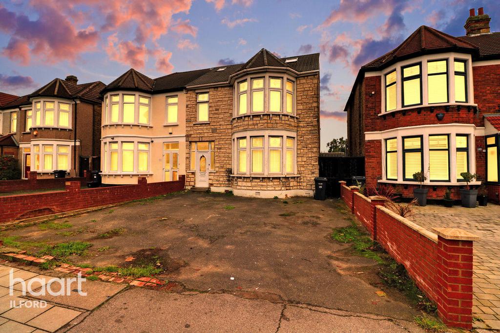 Goodmayes Lane, Ilford 5 bed semidetached house for sale £600,000
