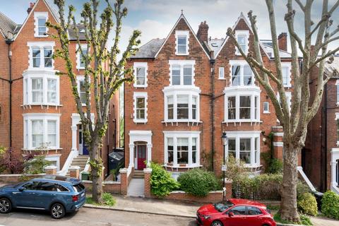 6 bedroom semi-detached house for sale, Tanza Road, London, NW3