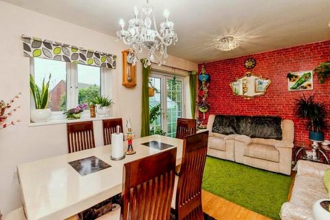 17 Cranfield Place, Walsall, WS5 4PL