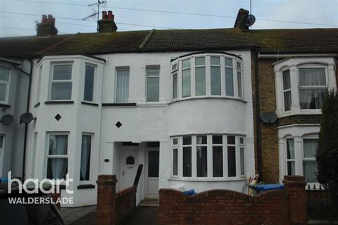 1 bedroom in a flat share to rent - Sheerness, ME12