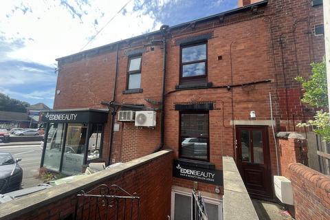 6 bedroom end of terrace house for sale, Kirkstall Road, LS4