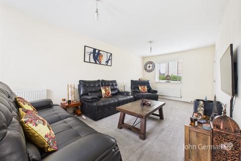 4 bedroom detached house for sale, Hornbeam Way, Branston