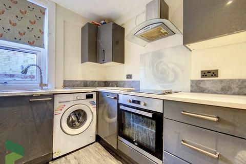19 Beech Avenue, Darwen, BB3 3AF