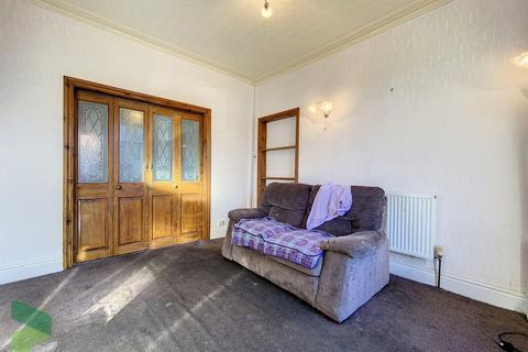 19 Beech Avenue, Darwen, BB3 3AF