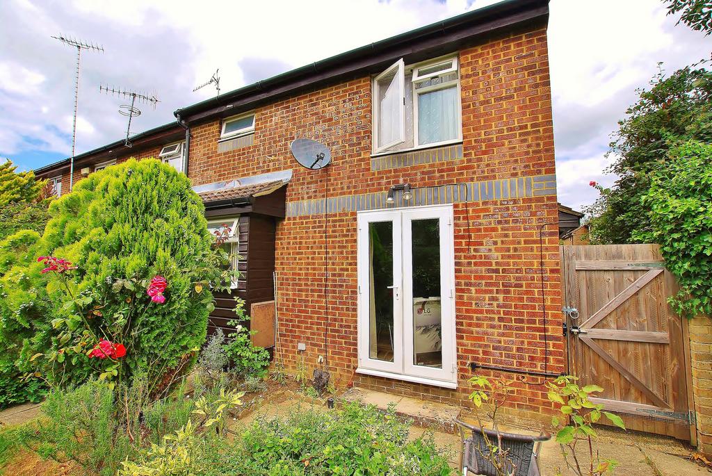 Colburn Crescent, Burpham, Guildford... 1 bed end of terrace house to