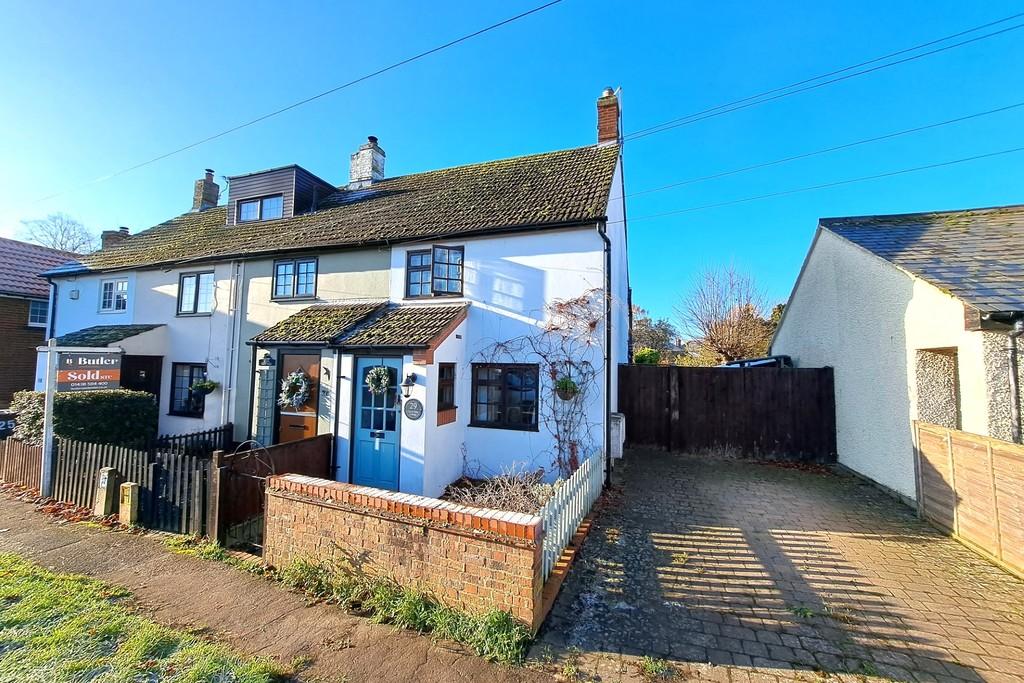 Waresley Road, Gamlingay 2 bed end of terrace house for sale £285,000