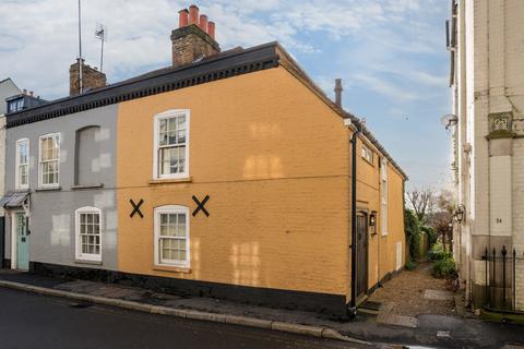 2 bedroom terraced house for sale - Thames Street, Sunbury-On-Thames, TW16