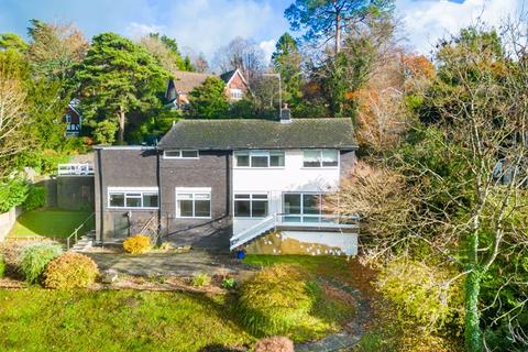 9 Westview Road, Warlingham, CR6 9JD
