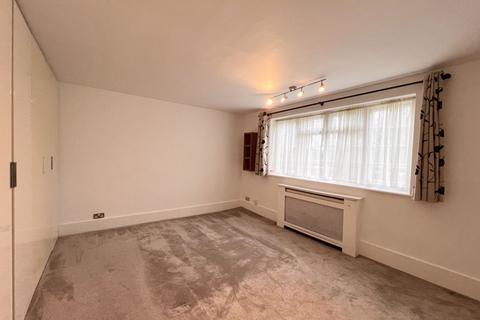 2 bedroom flat for sale, Copley Road, Stanmore