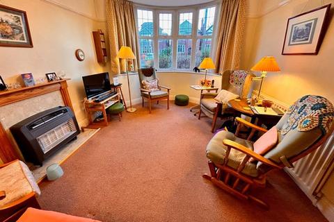 42 Beacon Road, Sutton Coldfield, B73 5ST