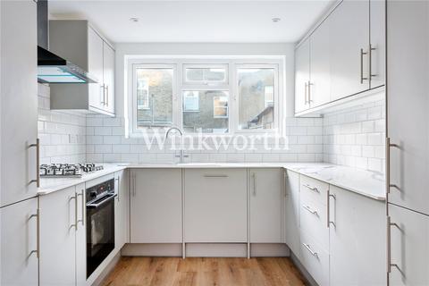 2 bedroom apartment to rent, Drayton Road, London, N17