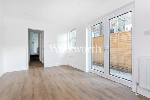 2 bedroom apartment to rent, Drayton Road, London, N17