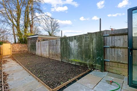 10 Albert Street, Windsor, SL4 5BU