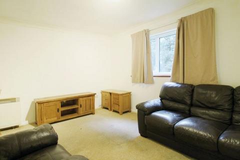 1 bedroom flat for sale, Pentland Place, Northolt