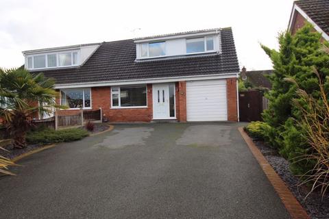 3 bedroom semi-detached house for sale - Borras, Wrexham