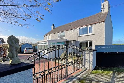 4 bedroom detached house for sale, Cemaes Bay, Isle of Anglesey, LL67