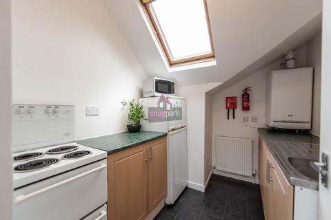 2 bedroom flat to rent - Barrfield Road, Salford, Manchester