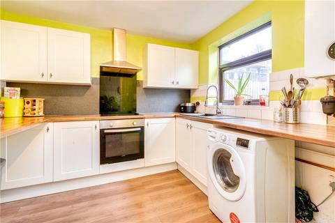 3 bedroom end of terrace house for sale - Southcliffe Drive, Baildon, West Yorkshire, BD17