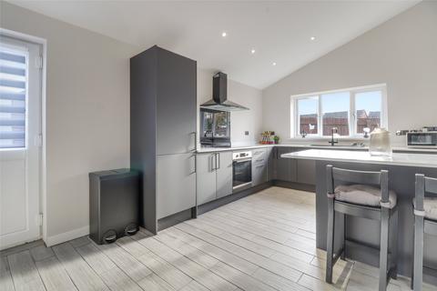 39 Howards Close, South Molton, EX36 4JT