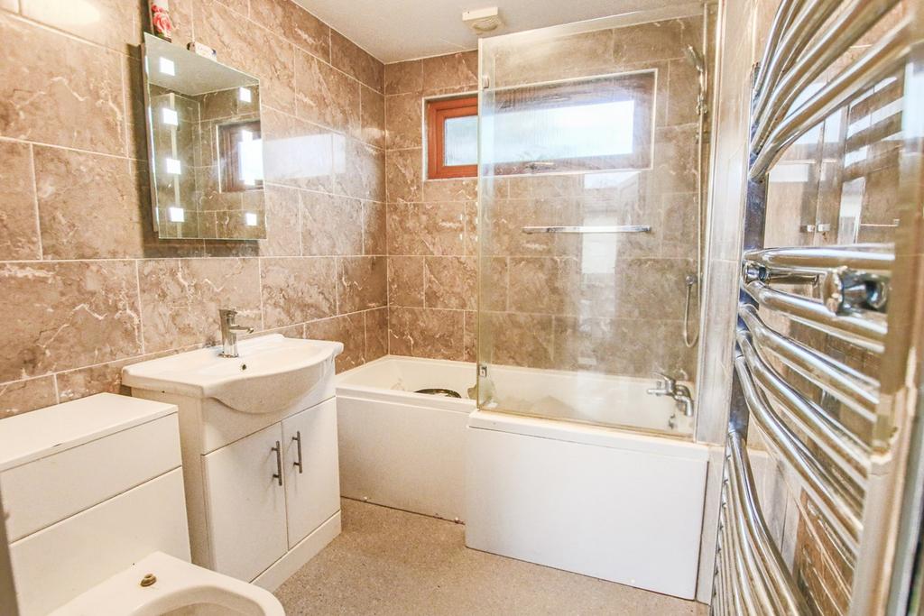 Meadowside Park, Lingfield, RH7 1 bed park home for sale £115,000