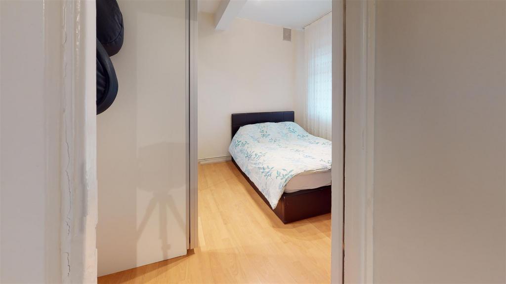 BEDROOM6.jpg