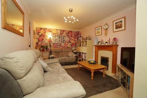 2 bedroom end of terrace house for sale, Showfield Drive, Easingwold, York