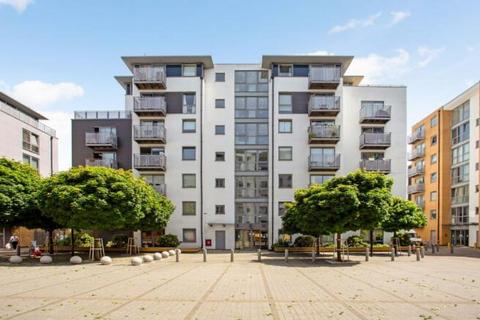 2 bedroom apartment to rent - Deals Gateway, London, SE13