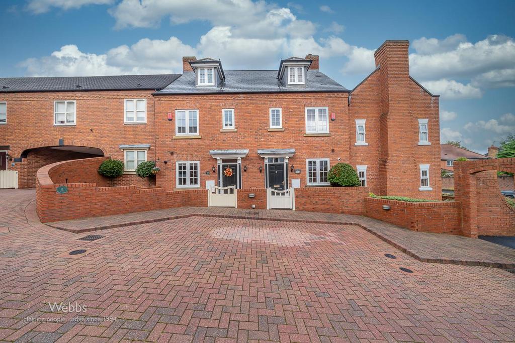 Havergal Place, Shareshill, Wolverhampton WV10 3 bed terraced house for