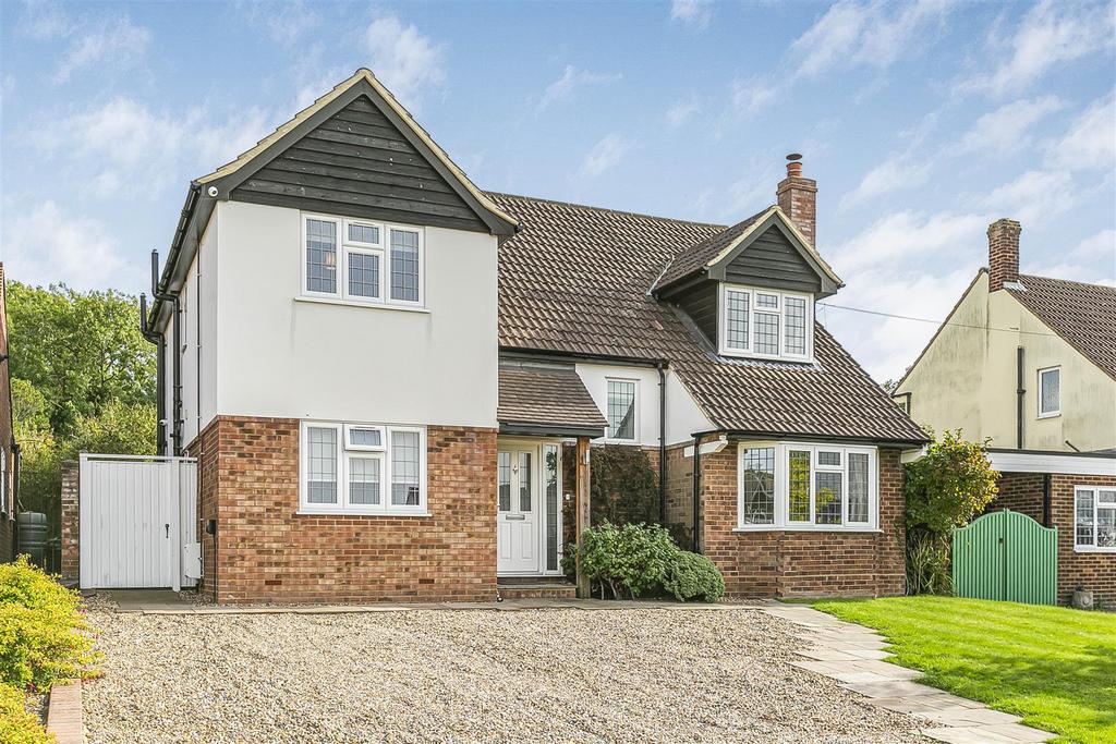 Heath Road, Potters Bar EN6 5 bed detached house for sale £1,175,000