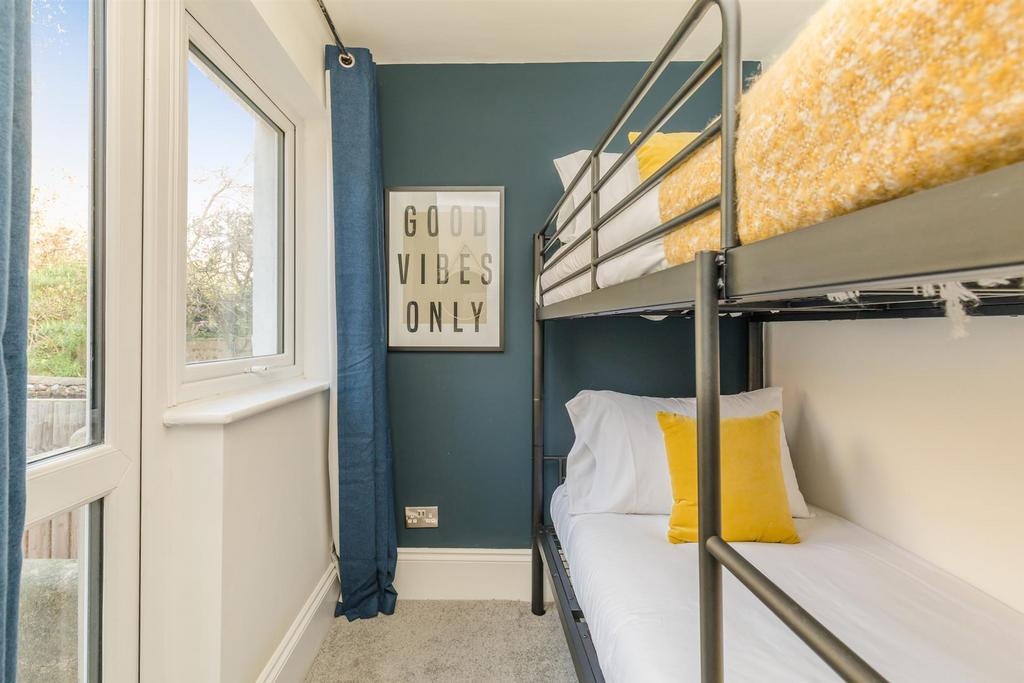 Ditchling Rise, 93, Middle Flat-27.JPG