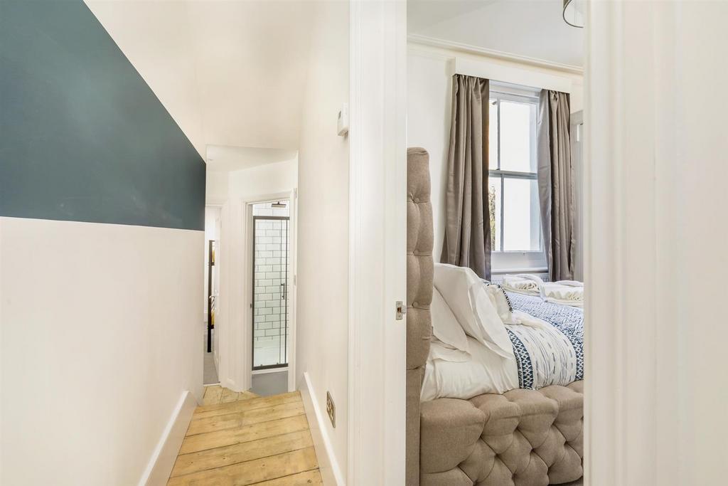 Ditchling Rise, 93, Middle Flat-31.JPG