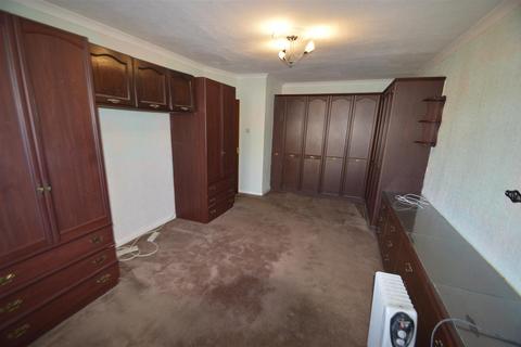 13 Coleridge Road, Romford, RM3 7BD