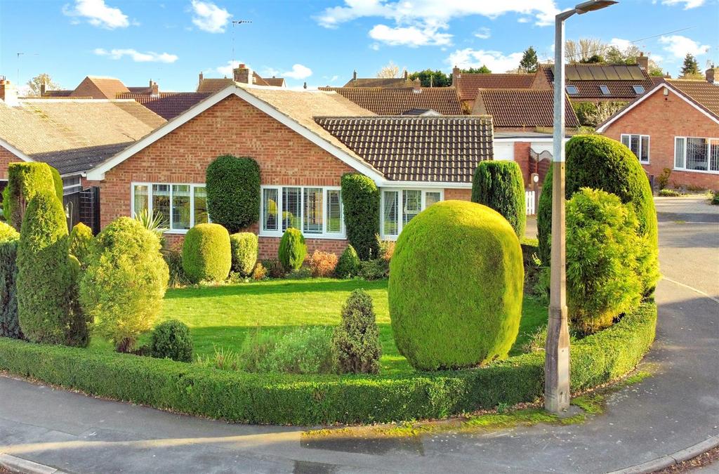 The Green, Elston, Newark 4 bed detached bungalow for sale £395,000