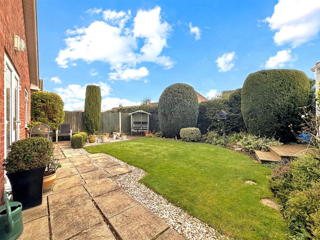 The Green, Elston, Newark 4 bed detached bungalow for sale £395,000